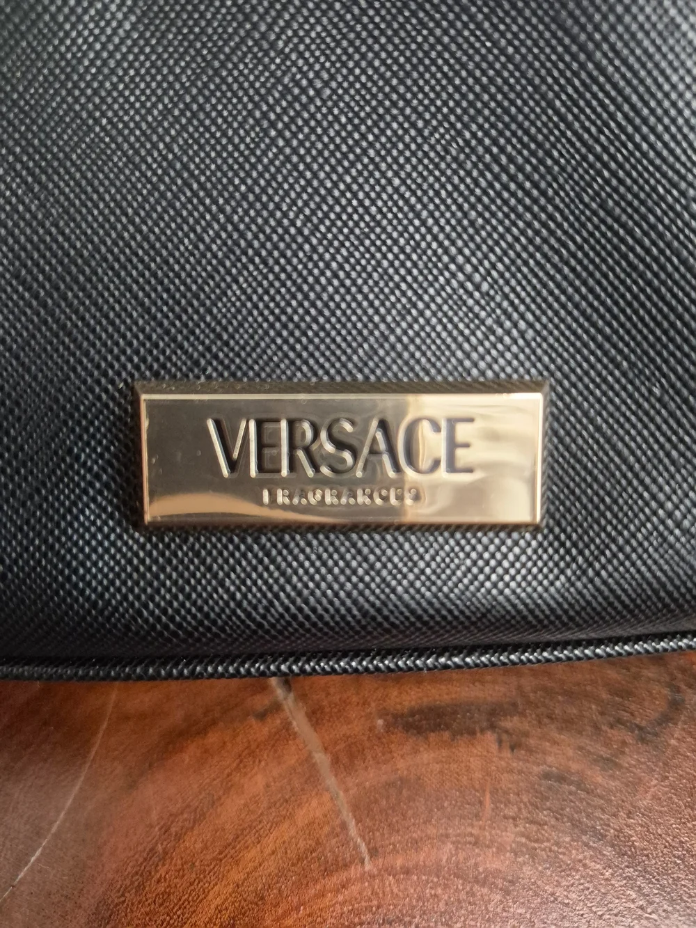 NWOT Versace Fragrances Black and Gold Logo Cosmetic Makeup Travel Bag